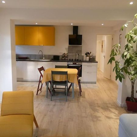 Le 62 Appartement Gémenos Buitenkant foto
