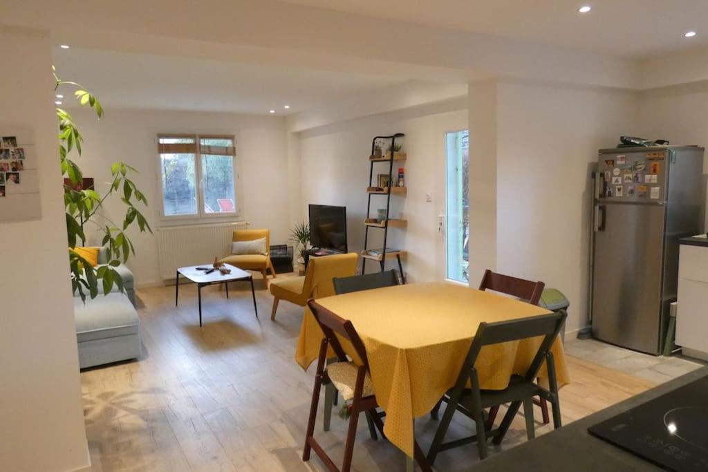 Le 62 Appartement Gémenos Buitenkant foto