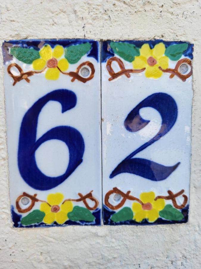 Le 62 Appartement Gémenos Buitenkant foto
